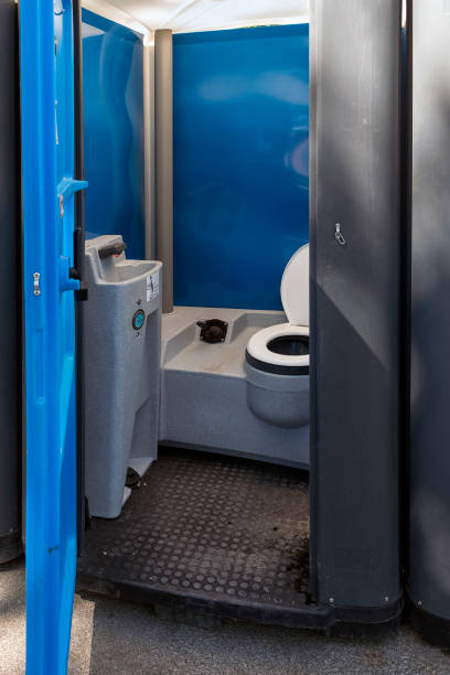 Best Portable toilet rental cost  in Fairmont, MN